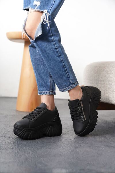 MODAADAM Women's Jojo Thick Soled Sports Shoes - Black