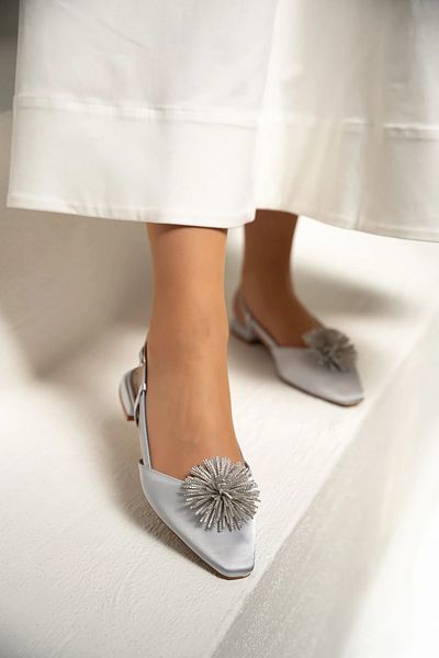 LAMİNTA Γυναικείες μπαλαρίνες Riva Grey Satin Stone Tassel