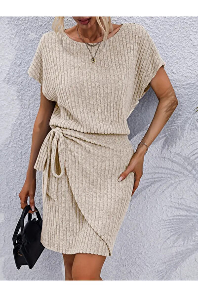 Viyamo Γυναικείο κοντομάνικο φόρεμα με ανοιχτό γιακά με ελαστική μέση με δέσιμο στο πλάι με χοντρό κορδόνι