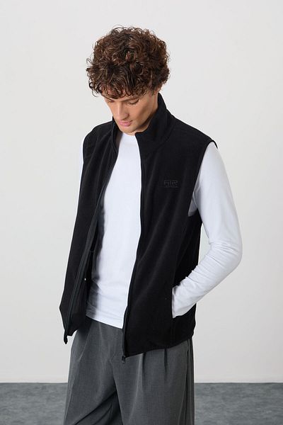AIR JONES Hugh Black Zippered Men's Fleece Vest - 88302