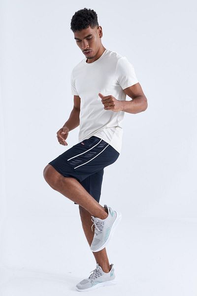 TOMMY LIFE Pantaloni scurți pentru bărbați - alb, dungi laterale, croi standard - bleumarin 81148
