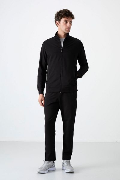 TOMMY LIFE Černá pánská tepláková souprava s límečkem na zip pohodlného tvaru Classic Leg - 85072