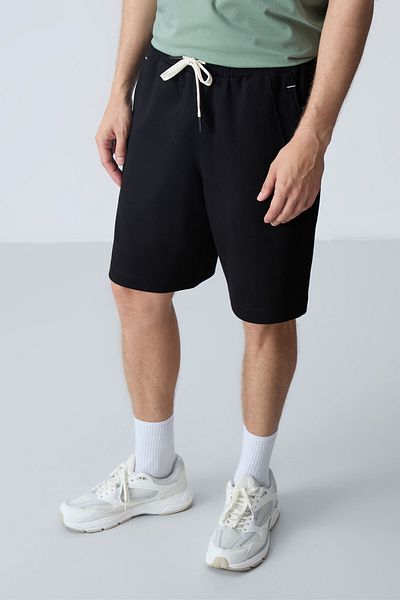 AIR JONES Μαύρο βαμβακερό ανδρικό σορτς Basic - Χοντρό μαλακό και τυπικό - 81278