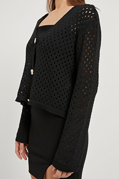 Arma Life Kadın Düğmeli Ajurlu Yazlık Siyah Kısa Triko Hırka