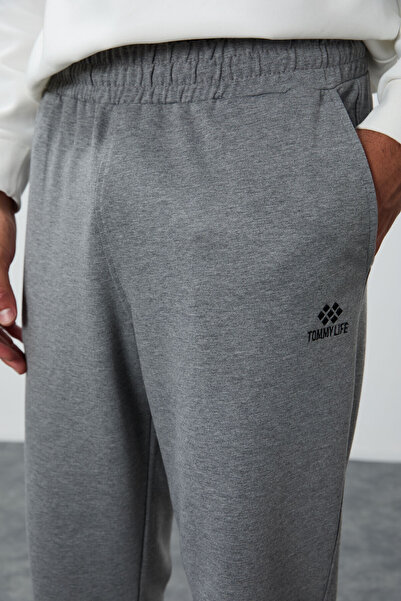 TOMMY LIFE Gri Melanj Klasik Cepli Standart Kalıp Manşetli Erkek Eşofman Alt - 84652