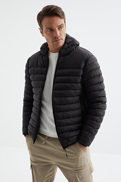 TOMMY LIFE Pánská černá bunda Puffer – na zip, odolná proti chladu, standardní střih – 88167