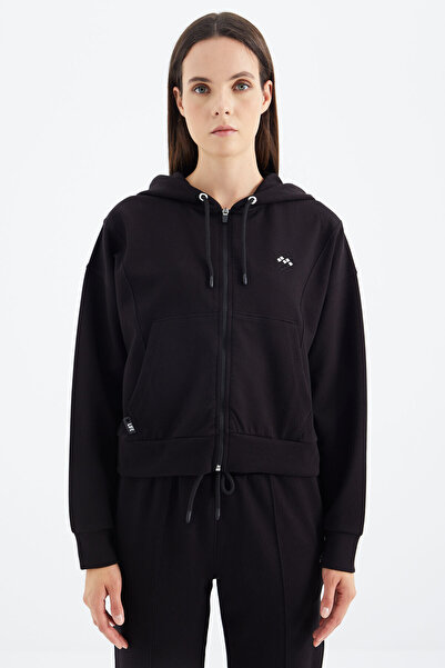 TOMMY LIFE Oversize Μαύρη κουκούλα γυναικεία αθλητική φόρμα - με φερμουάρ και λεπτομέρεια τσέπης - 95322