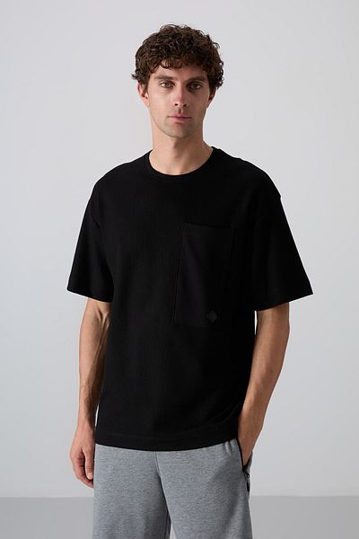TOMMY LIFE Μαύρο βαμβακερό ανδρικό μπλουζάκι με χοντρή υφή Oversize Fit Basic - 88341