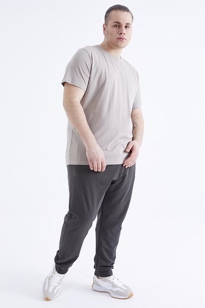 TOMMY LIFE Σκούρο μπεζ Basic κοντό μανίκι O λαιμό ανδρικό μπλουζάκι μεγάλου μεγέθους - 88072