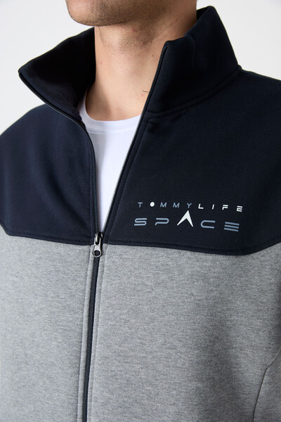 TOMMY LIFE Gri Melanj - Lacivert Dik Yaka Renk Geçişli İçi Polarlı Erkek Eşofman Takımı - 85186