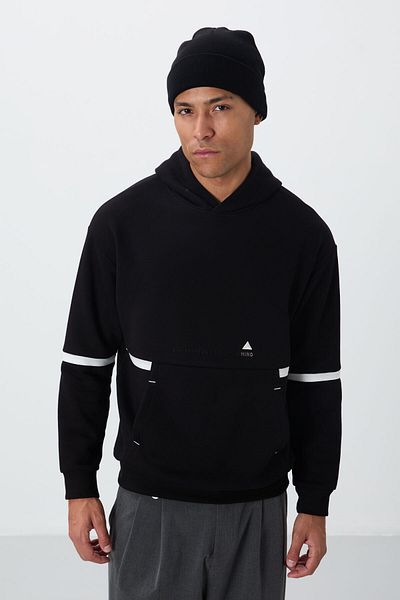 TOMMY LIFE Μαύρο βαμβακερό χοντρό εσωτερικό με μαλακή υφή Comfort Fit κεντημένο ανδρικό φούτερ - 88417