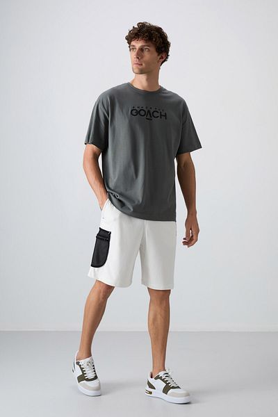 TOMMY LIFE Ανδρικό σορτς από εκρού βαμβακερό χοντρό μαλακό ανάγλυφο Comfort Fit με στάμπα - 81266