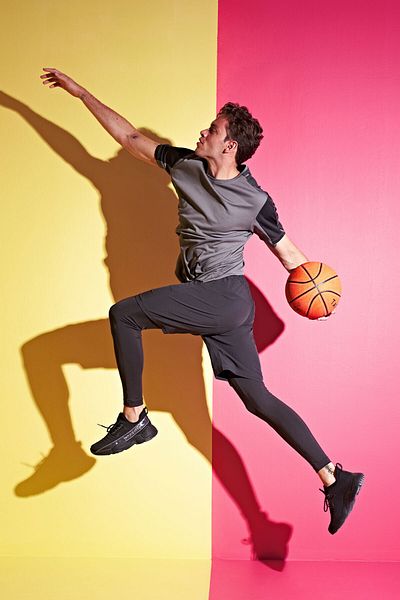 TOMMY LIFE Ανδρικό κολάν Active Sports Slim Fit με μαύρο λογότυπο - 84989