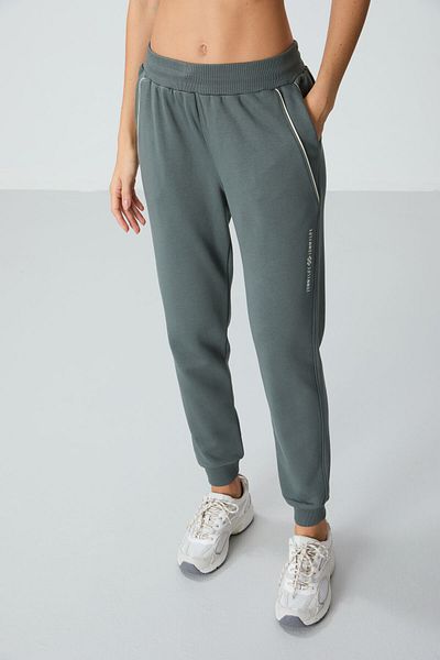 TOMMY LIFE Khaki Compact Cotton Thick Smooth Textured Standard Fit Women's Sweatpants - 94660