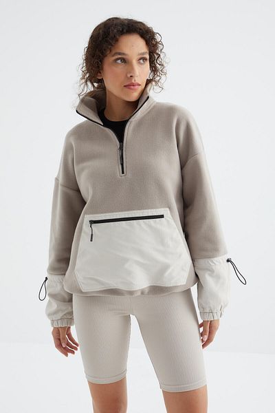 TOMMY LIFE Σκούρο μπεζ oversize φλις φούτερ - μισό φερμουάρ, μαζευμένο στρίφωμα - 97238