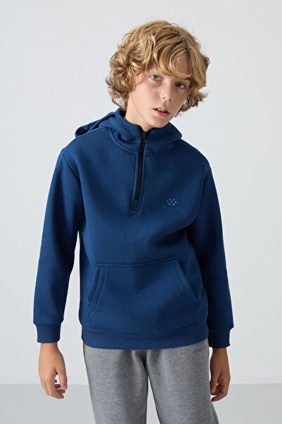 TOMMY LIFE Parlament Pamuklu Kalın İçi Tüylü Yumuşak Dokulu Standart Fit Nakışlı Erkek Çocuk Sweatshirt - 11244