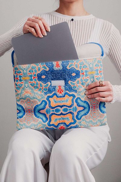 WOLF & ROCK Wolf&Rock Patterned Notebook/Tablet Case 15''-16'' Compatible