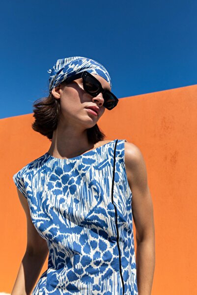 KAMEYA ÇİÇEK DESENLİ YIRTMAÇLI ELBİSE 25S40715