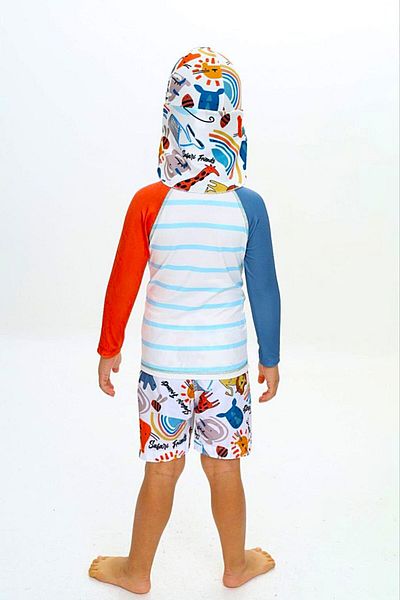 DeKuBaby New Season Character Patterned Sun Protection Hat and Swim Shorts Children's Swimsuit Set (Set of 3)
