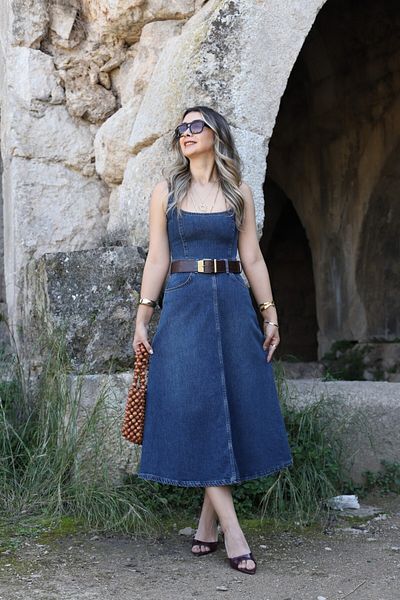 bytugcekaya Rochie albastră din denim cu bretele groase cu buzunar la spate