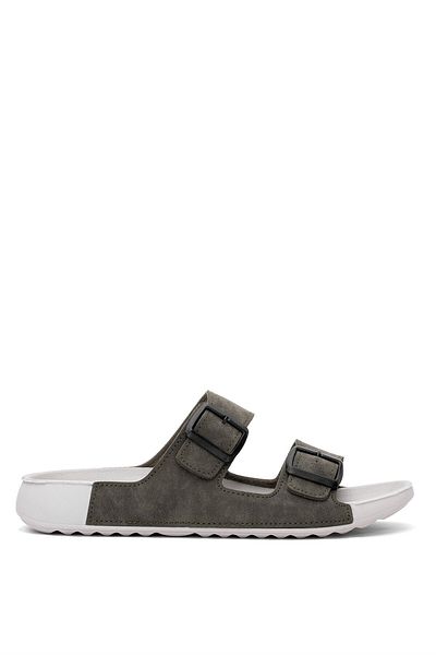 Benetton حذاء رجالي مسطح كاكي BN-1416