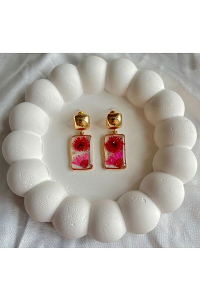 Bijou Luz Dry Pink Flower Plate Earrings