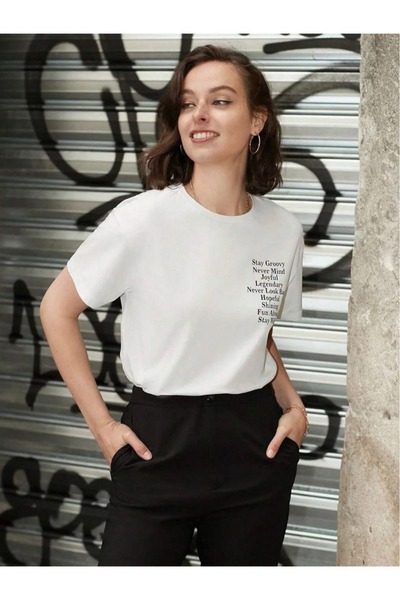 WEARTEX Women's Stay Groovy Printed Crew Neck Oversize Basic T-Shirt