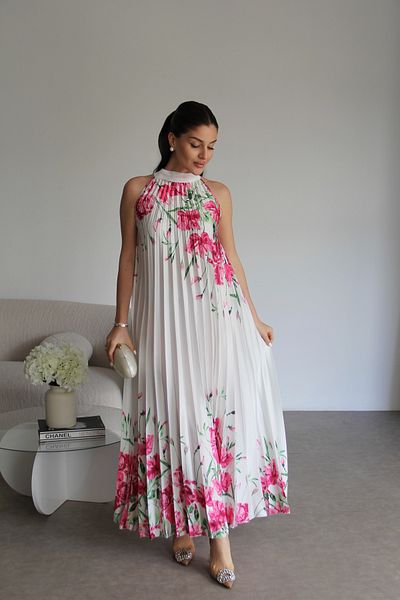 Julidress Λευκό σατέν φόρεμα με πλισέ λαιμόκοψη με ροζ στάμπα