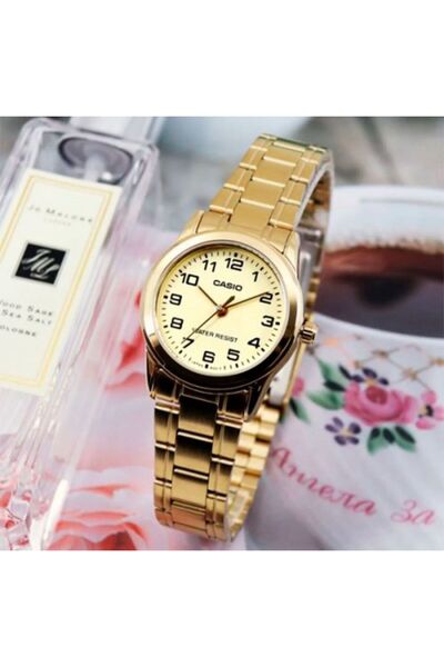 Casio Casio Women's Analog Water Resistant Wristwatch with Stainless Steel Band, Model LTP-V001G-9BUDF - 31mm - Gold