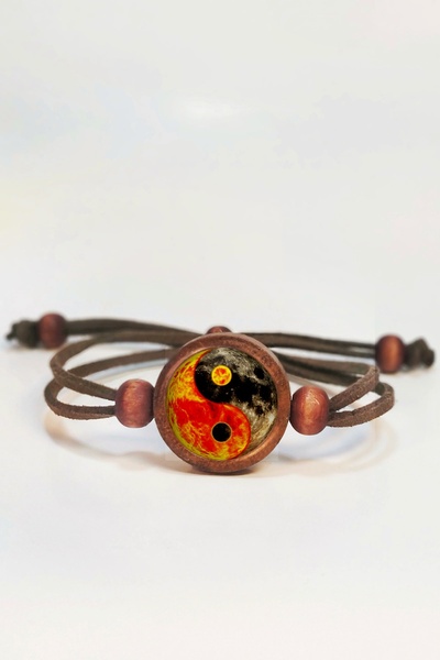 Tahtakolik سوار يين يانغ الخشبي