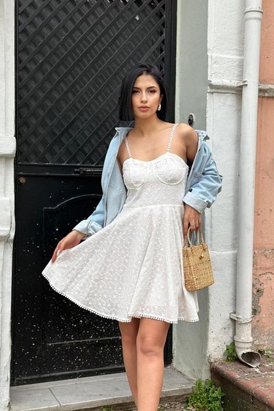 İpeksi Silky White Strap Fisto Mini Dress