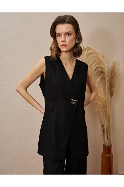 Kayra Double Suit with Metal Accessory Detail Black