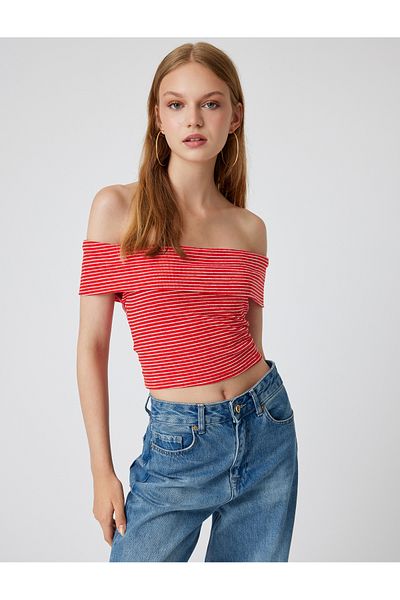 Koton New Season Koton X Sima Tarkan - Off-The-Shoulder Top Coat Detailed Cotton Slim Fit