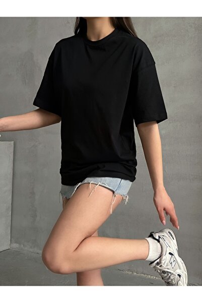 Oyga Women's Unisex Short Sleeve Wide Fit T-Shirt