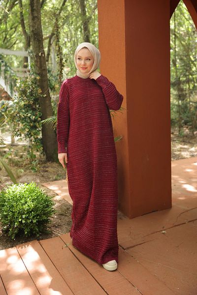 Nissra Ankanoor Burgundy Rochie oversize din tricotaje în relief Anka 257018