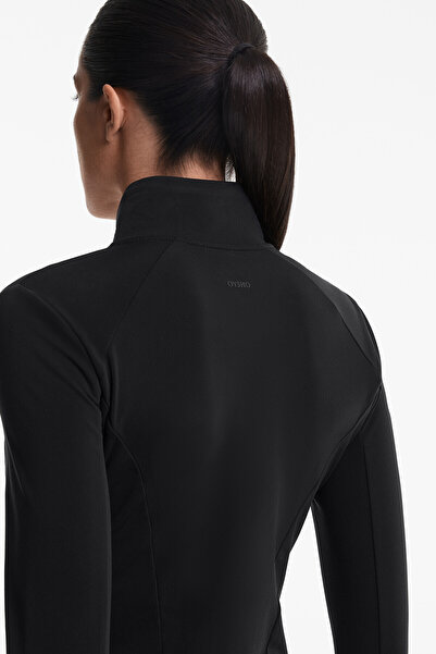 Oysho Light warm technical jacket