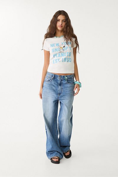Stradivarius Fitted Peanuts T-shirt