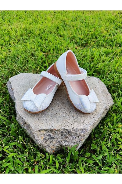 MİNİCEK Orthopedic Girl's White Ballerinas - Daisy Embroidered - Velcro - Non-Slip Thermo Sole