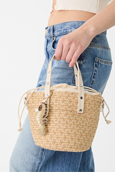 Stradivarius Seahorse charm key ring