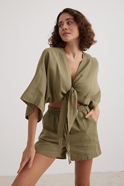 TENA Cămașă de damă kaki cu mânecă liliac cu cravată în față