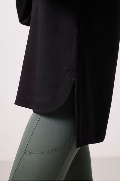 TOMMY LIFE Black Soft Textured O Neck Comfortable Form Women's Tunic Sweatshirt - 97305