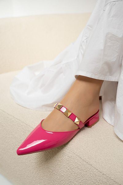 LAMİNTA Papuci de damă Ricco Fuchsia din piele lacuită cu detaliu cu capse