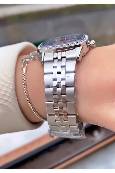 Daniel Klein Brand Cut Glass Model Design for Special Occasions - Engagement and Wedding Wrist Watch and Bracelet Gift