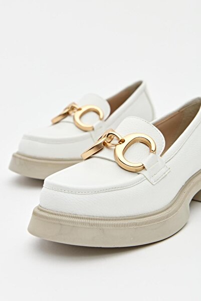 Hayati Arman Women's Buckle Detailed Loafer White