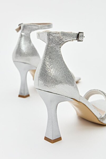 Hayati Arman Women's Two Band Evening Dress Shoes Lame