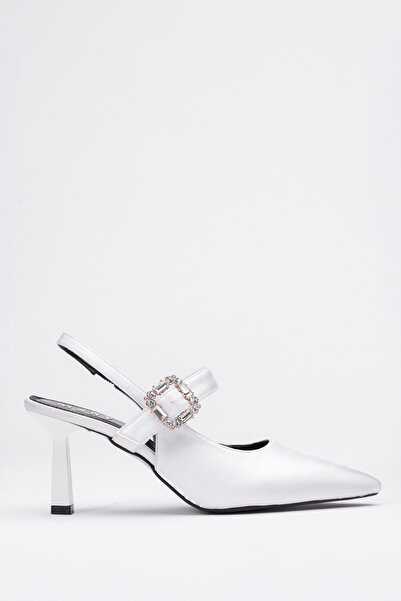 Tasarım Saten Taş Tokalı Sivri Burun İnce Topuklu Şık ve Zarif Ayakkabı - Öze...