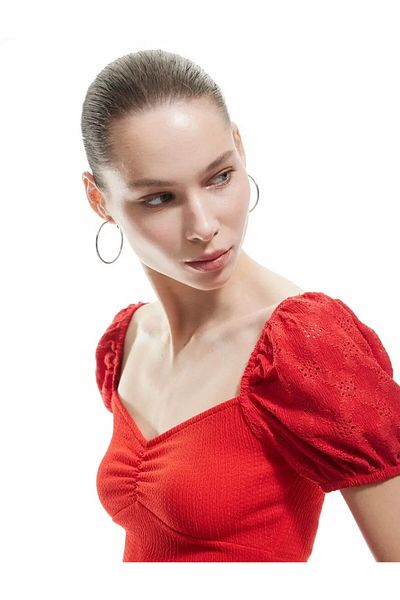 Koton Balloon Sleeve Embroidery Detailed Heart Collar Red Women's T-Shirt 5Sal10004Ik
