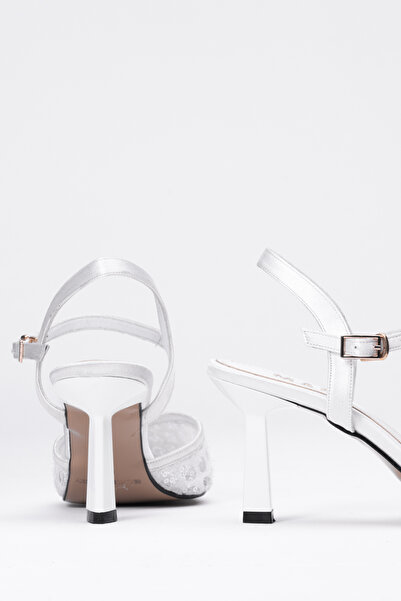 Tasarım Сім-вишивка, блискучі паєтки, гострий носок, тонкий каблук, елегантні та вишукані вечірні туфлі