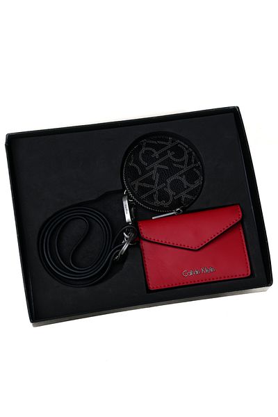 Calvin Klein Keychain with Tin4 Cc Holder and Gift Box Set