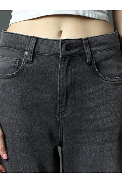 High Star By Styli High Rise Regular Fit Jeans with Pockets